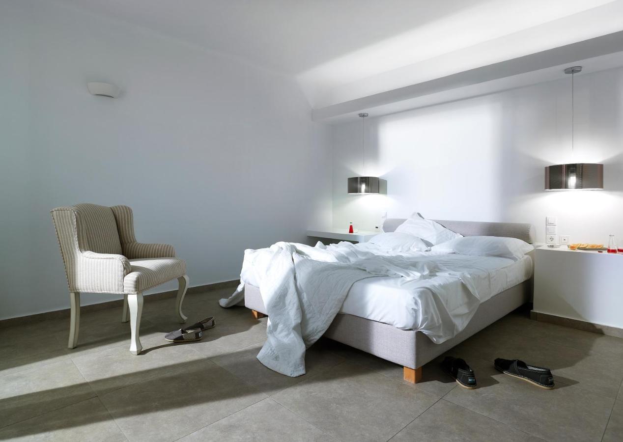 Santa Maria Luxury Suites & Spa Adamantas  Exteriör bild