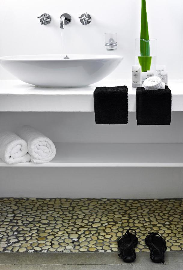 Santa Maria Luxury Suites & Spa Adamantas  Exteriör bild