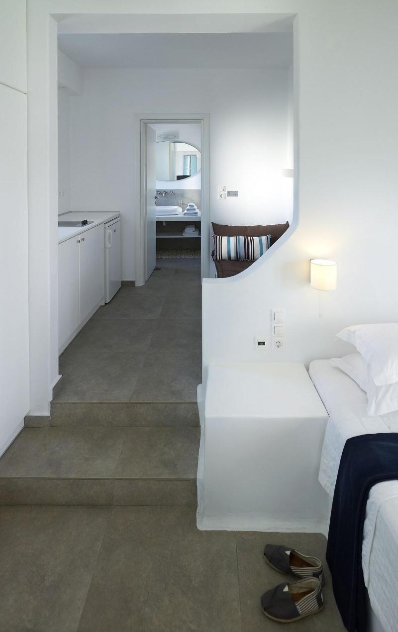 Santa Maria Luxury Suites & Spa Adamantas  Exteriör bild